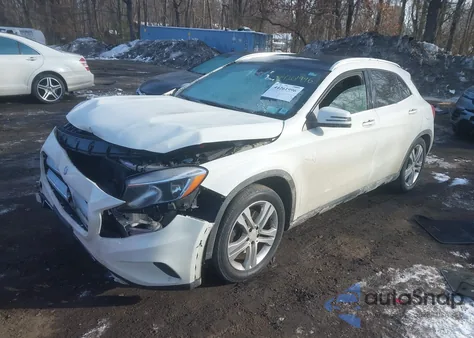 2016 Mercedes-Benz Gla 250 4Matic z USA, uszkodzony, nr VIN WDCTG4GB3GJ198613